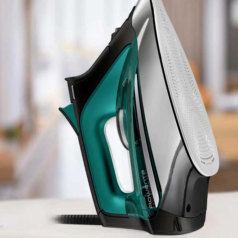 Rowenta Pro Master X-Cel Steam Iron