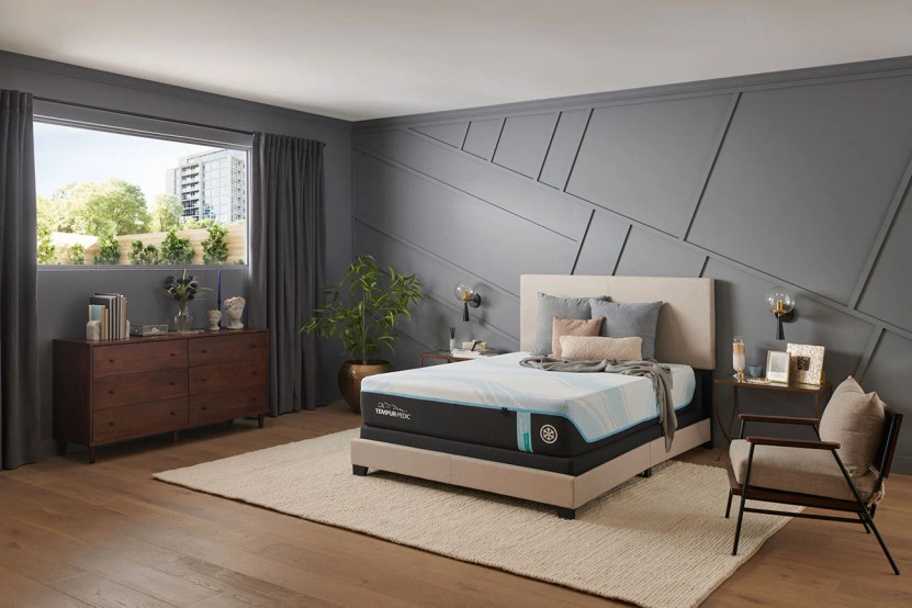 Tempur-Pedic PRObreeze 2.0 Medium Queen Mattress