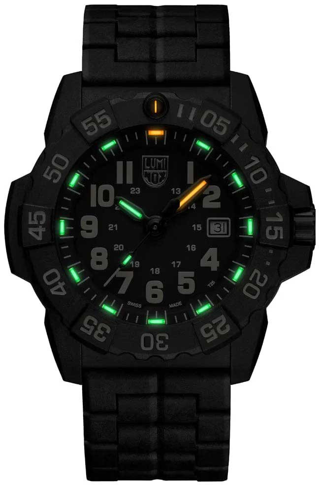 Luminox Navy SEAL 3500 Military Dive Watch 45mm with Black Dial (1)