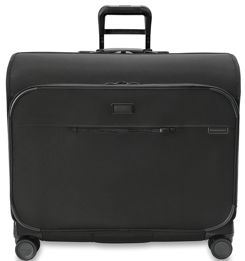 Briggs  Riley Baseline Black Deluxe Wardrobe Spinner