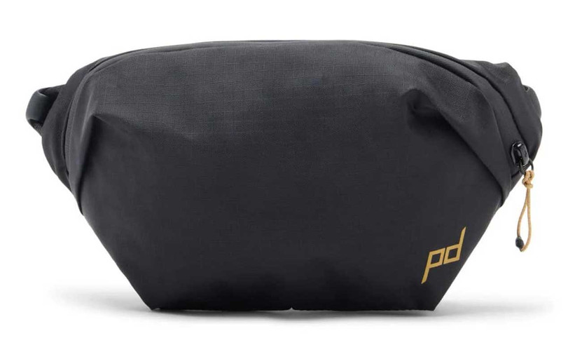 Peak Design Outdoor Sling 2L Bag in Black