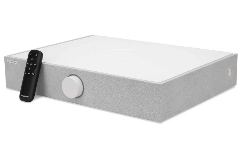 Andover SpinBase 2 Powered Turntable Speaker in White