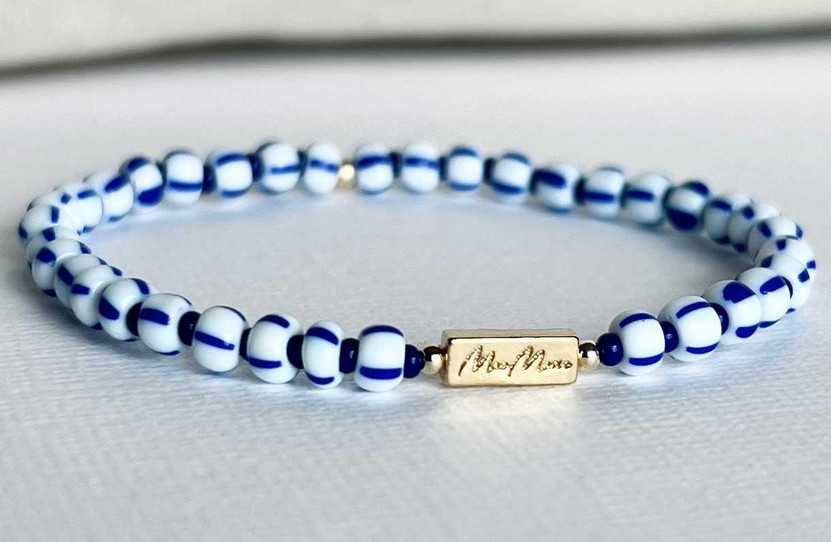 MaeMarie Wraps Peacock Striped 4mm Bracelet in Gold