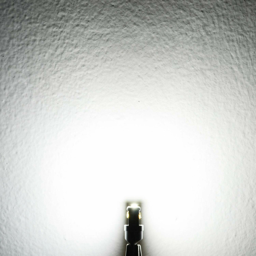 Lucas Lighting T10 6-SMD Canbus LED Bulb