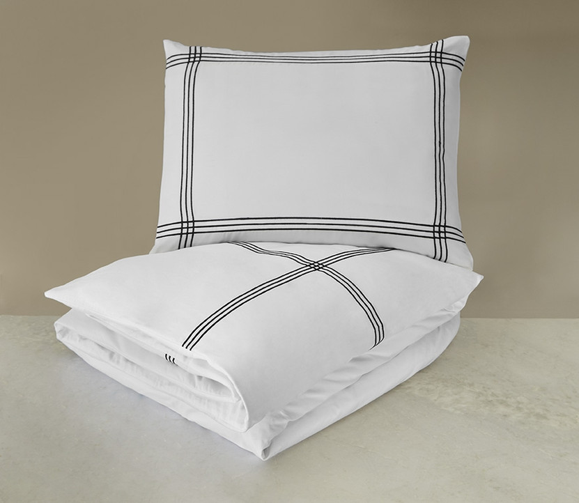 Madison Duvet Set King with Black Embroidery 2 King Shams