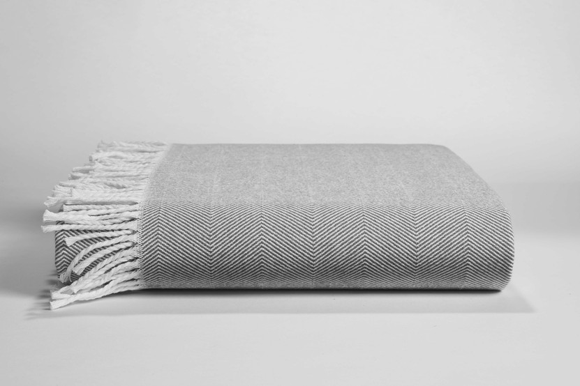 Herringbone Blanket  White/Gray Twin