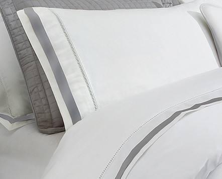 Chelsea Sheet Set  White/Gray (1 Flat Sheet, 1 Fitted Sheet, 2 Std Pillow Cases) Twin