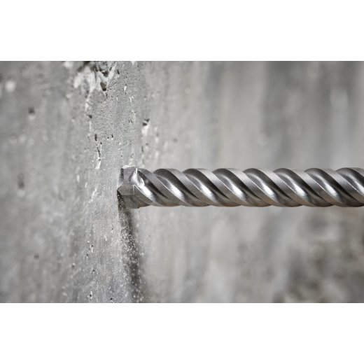 MILWAUKEE Rotary Hammer Drill Bit, 4-Cutter, Hole Drilling, Spiral Flute, 45/64 in Shank, SDS-Max Shank, Bright