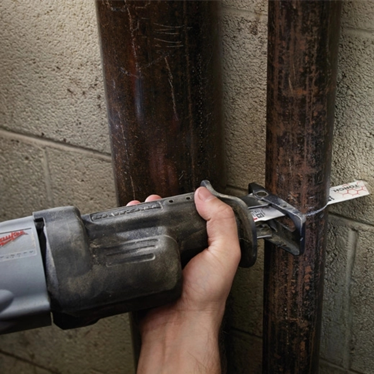MILWAUKEE "The Torch"  Sawzall Blade 9 in. Saw Blade, Demolition,  Straight Back, 9 in Lg, 1 in Wd, 0.042 in Thk, Matrix II Teeth, White