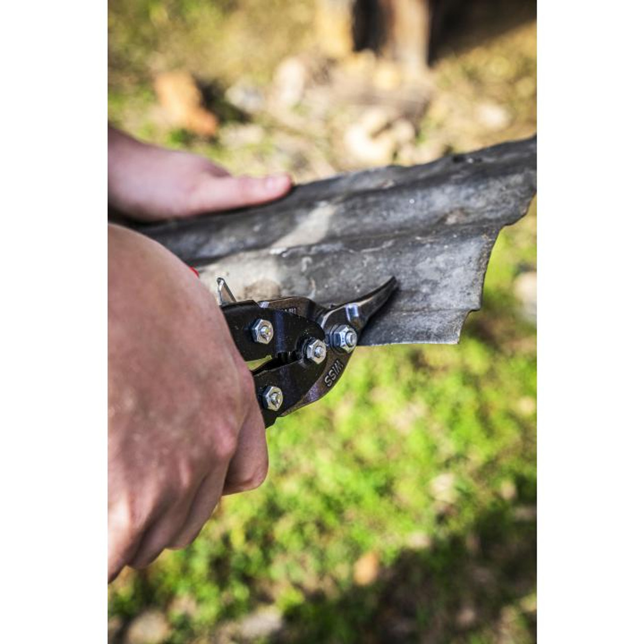 Aviation Snip, Compound Action Straight and Left Cut, 18 ga Low Carbon Steel, 1-3/8 in Lg of Cut, Left/Straight Snip, 9-3/4 in Lg, Serrated Blade Aviation Snip, Compound Action Straight and Left Cut, 18 ga Low Carbon Steel, 1-3/8 in Lg of Cut, Left/Straight Snip, 9-3/4 in Lg, Serrated Blade