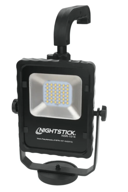 RECHARGEABLE LED AREA LIGHT WITH MAGNETIC BASE