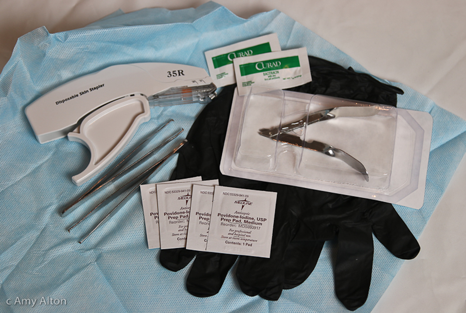 Skin Stapler Kit Skin Stapler Disposable Skin Stapler Doom and Bloom