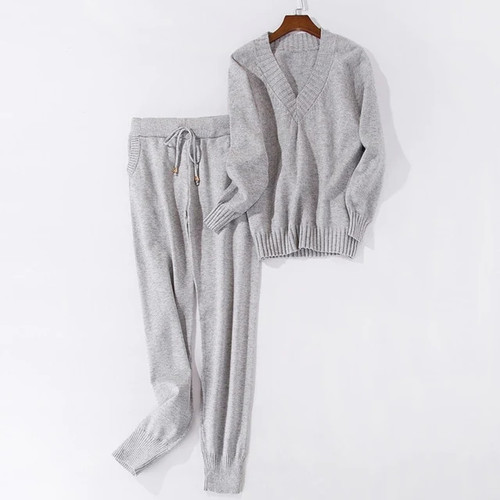 Women sweater suit and setsCasual Knitted Sweaters Pants 2PCS Track Suits Woman Casual Knitted Trousers+Jumper Tops Clothing Set