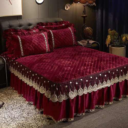 European Embroidery Lace Velvet Bedspread Ruffle Queen Double Embossed Quilted Cotton Bed Cover King Bedskirt Set Soft Warm 3pcs