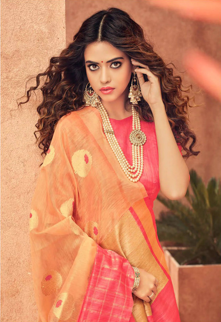 Linen Hand Woven Saree for Women with Big Floral Motifs and Unstitched Blouse.