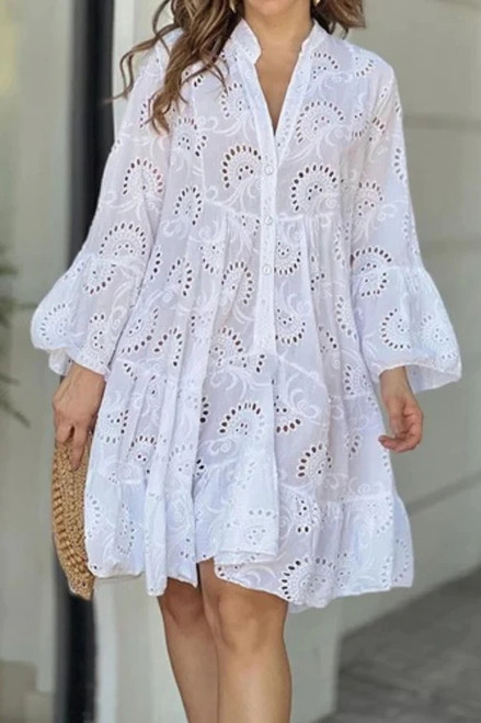 Summer Loose Vintage Solid Color Lace Dress V-Neck Flare Sleeve Embroidery Dress Women New Hollow Out Pattern Mini Dress