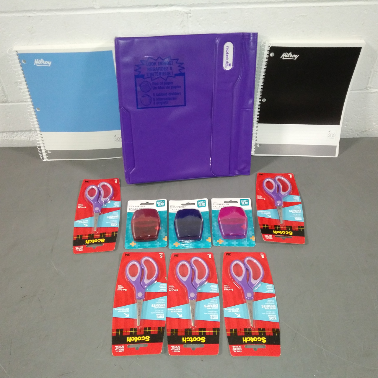 699 Units of Office & School Supplies - MSRP 4022$ - Returns (Lot # 558707)