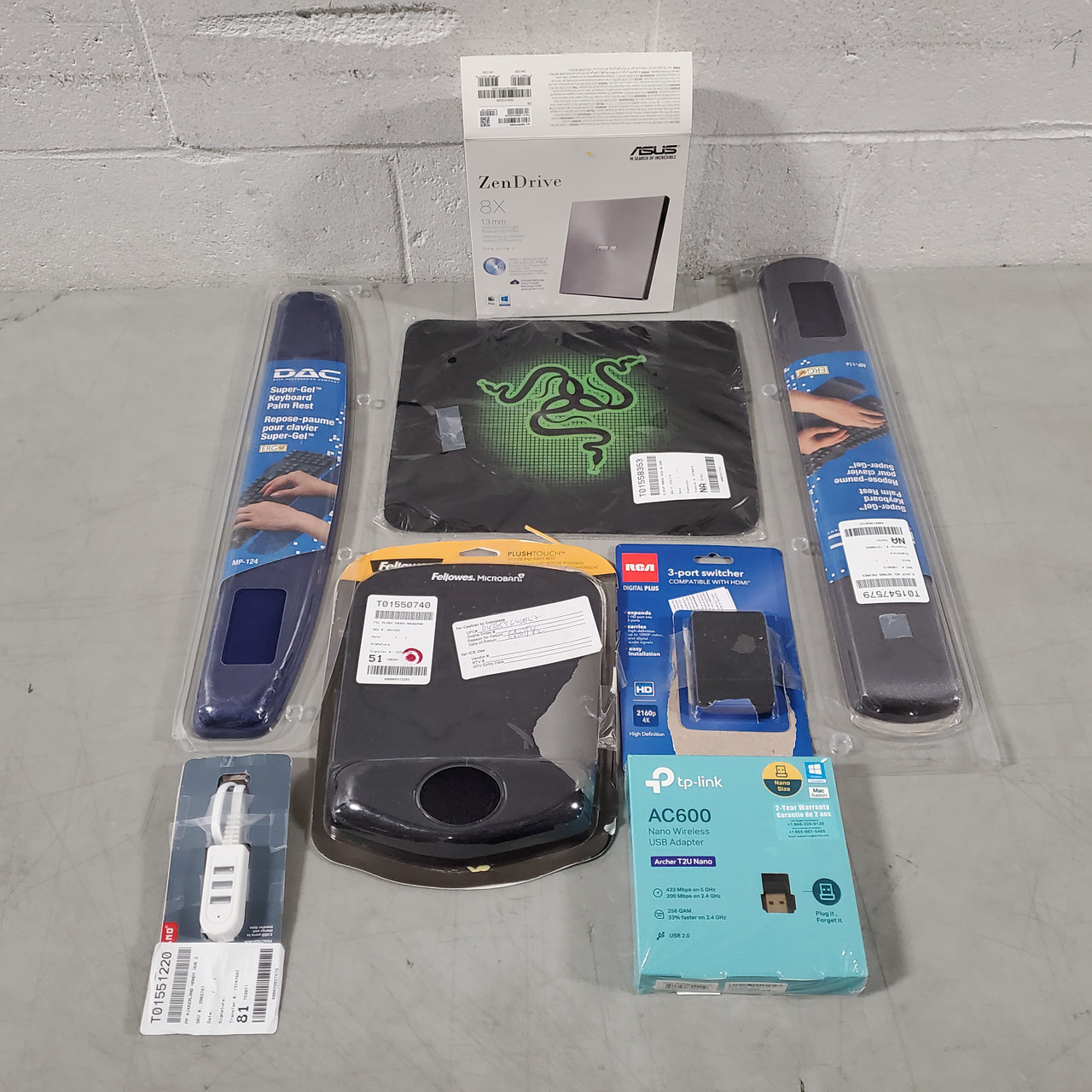 80 Units of Computer Accessories - MSRP $4,765 - Returns (Lot # 610610)