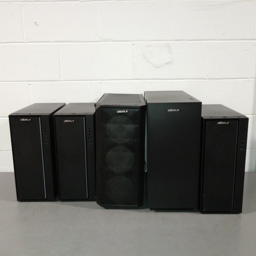5 Units of High Value Desktops - MSRP 6130$ - Salvage (Lot # 554724)