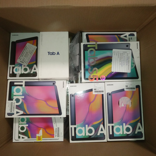 20 Units of Samsung Tablets - MSRP 6015$ - Salvage (Lot # 562115)