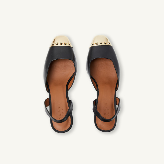 Decorative toe leather sandals - Black