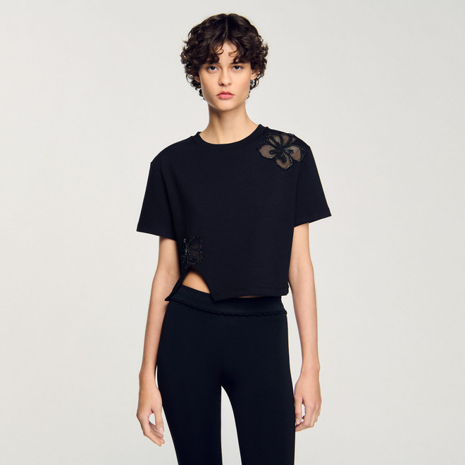 Floral embroidery Tshirt - Black