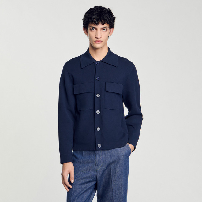 【海外限定】Sandroジャケット☆Chest-Pocket Cropped Cotton-Bl Cropped jacket with leather collar Navy | Sandro Paris