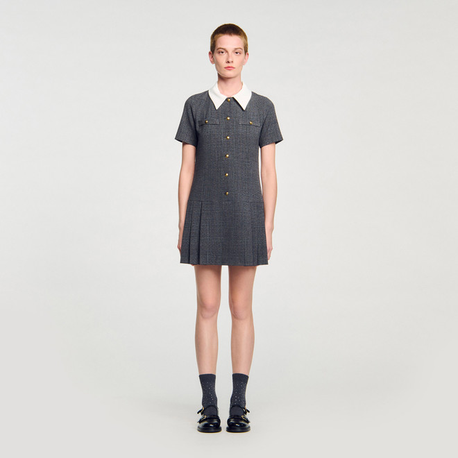 Short pleated dress with rhinestones - Grey