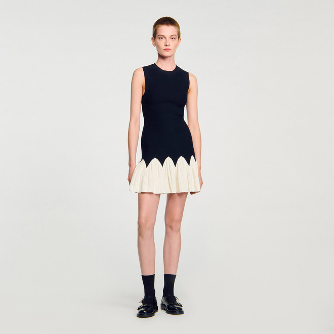 Two tone short knit dress - Black / White