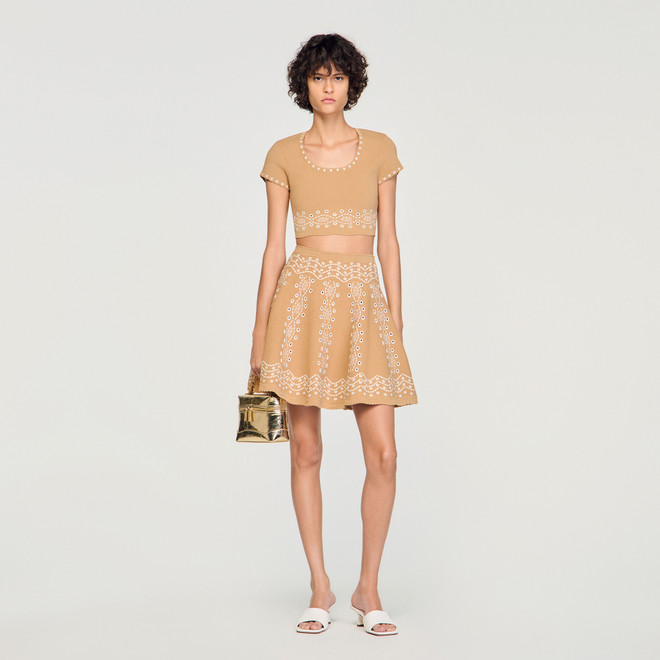 Jumper with contrast embroidery - Beige