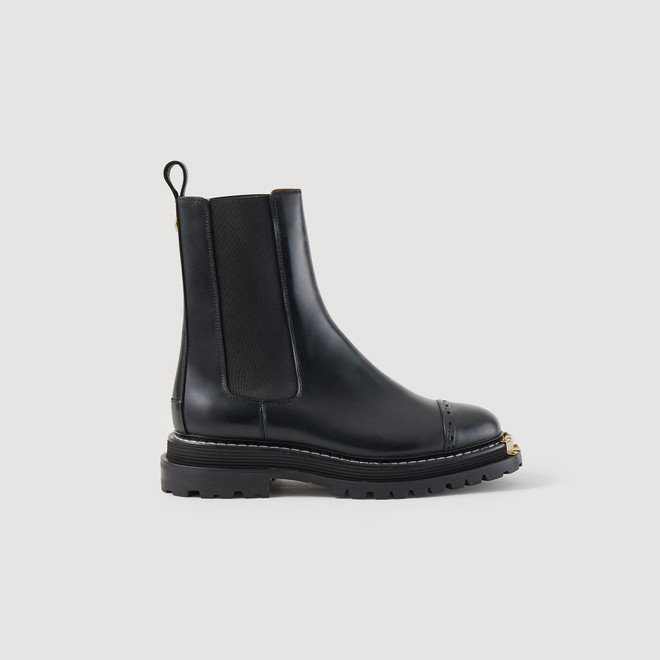 Black ankle boots with notched sole - Black