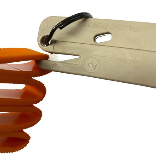 Cobra Cuff Cutter - close-up detail