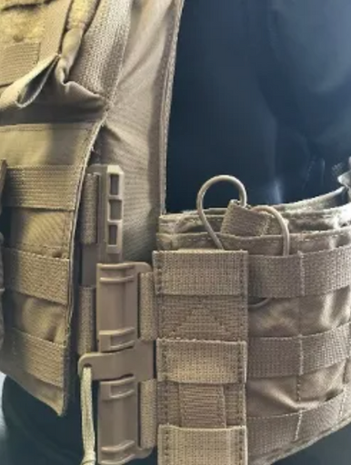 個人装備 First Spear TUBES Laser/MOLLE Attachment First Spear TUBES Laser/MOLLE Attachment Kit | 七洋交産株式