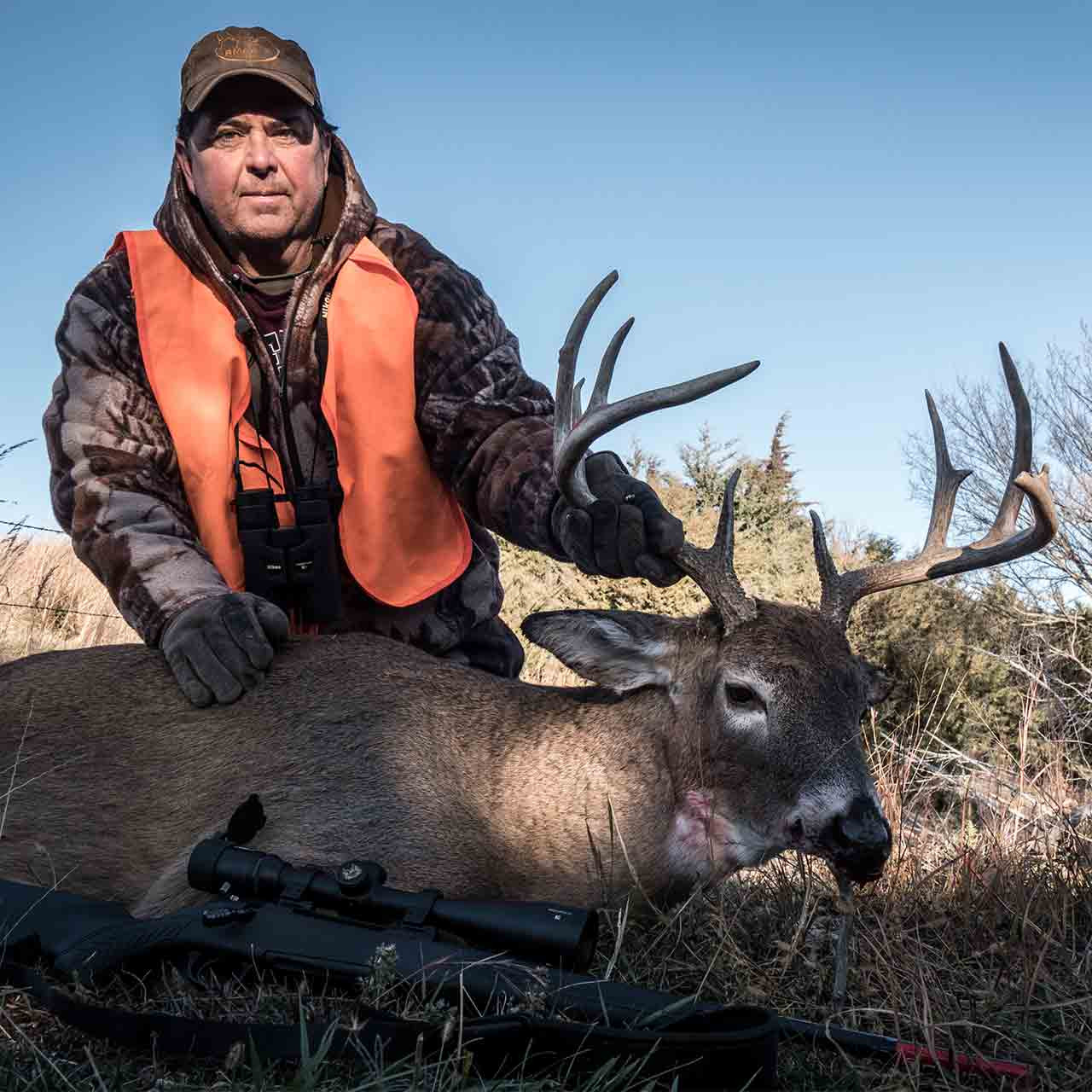 Whitetail rifle hunt in Nebraska