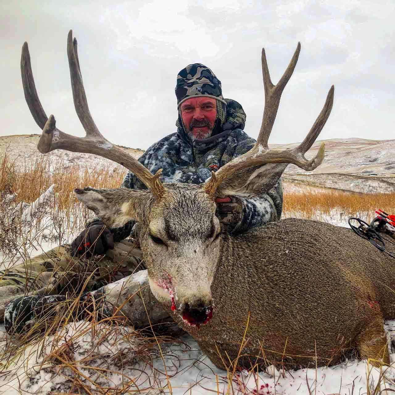 Rifle mule deer hunts in South Dakota