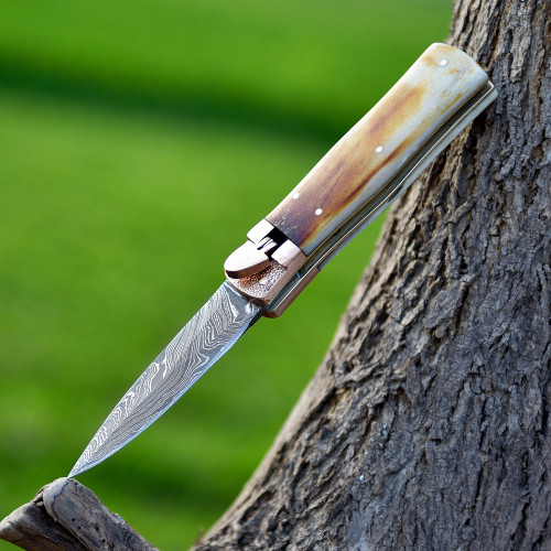 Automatic Lever Lock Urban Bone Knife
