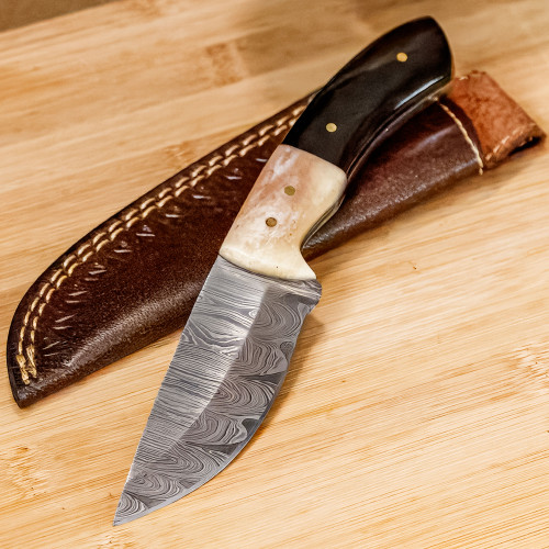 Waning Moon Damascus Steel Full Tang Hunting Knife | Leather Sheath Included