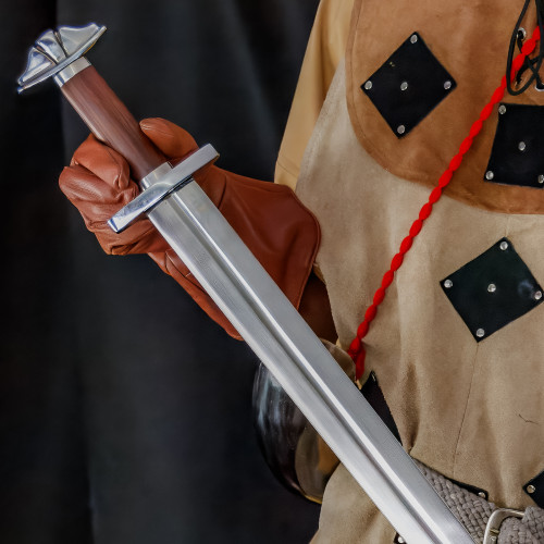 Early Viking Sword with Tempered EN45 Steel Blade and Nickel Silver-Plated Fittings