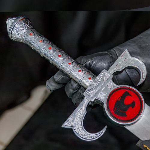 Cat Sword – Emblematic Feline Power Sword with Free Wooden Table Display Stand