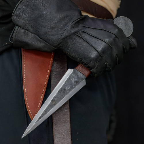 Throwing Knife Style Dagger – Froged Carbon Steel Blade – Brown