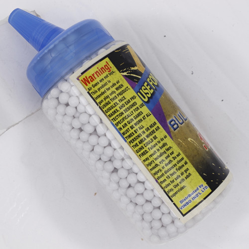 Bullzeye 6mm .12g Airsoft BB Pellets – 2000 Count Bottle