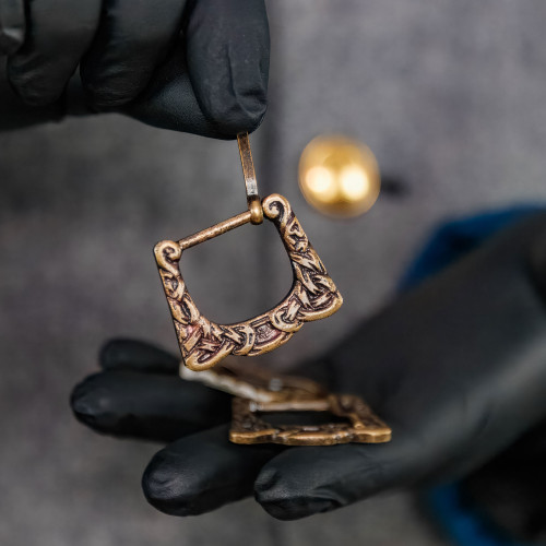 Medieval Brass Viking Belt Buckle 3-Piece Set – Hand-Forged Ornate Design