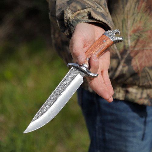 12.75" Fixed Blade Hunting Knife – Wolf Head Pommel, Stainless Steel Blade, Full Tang w/ Sheath