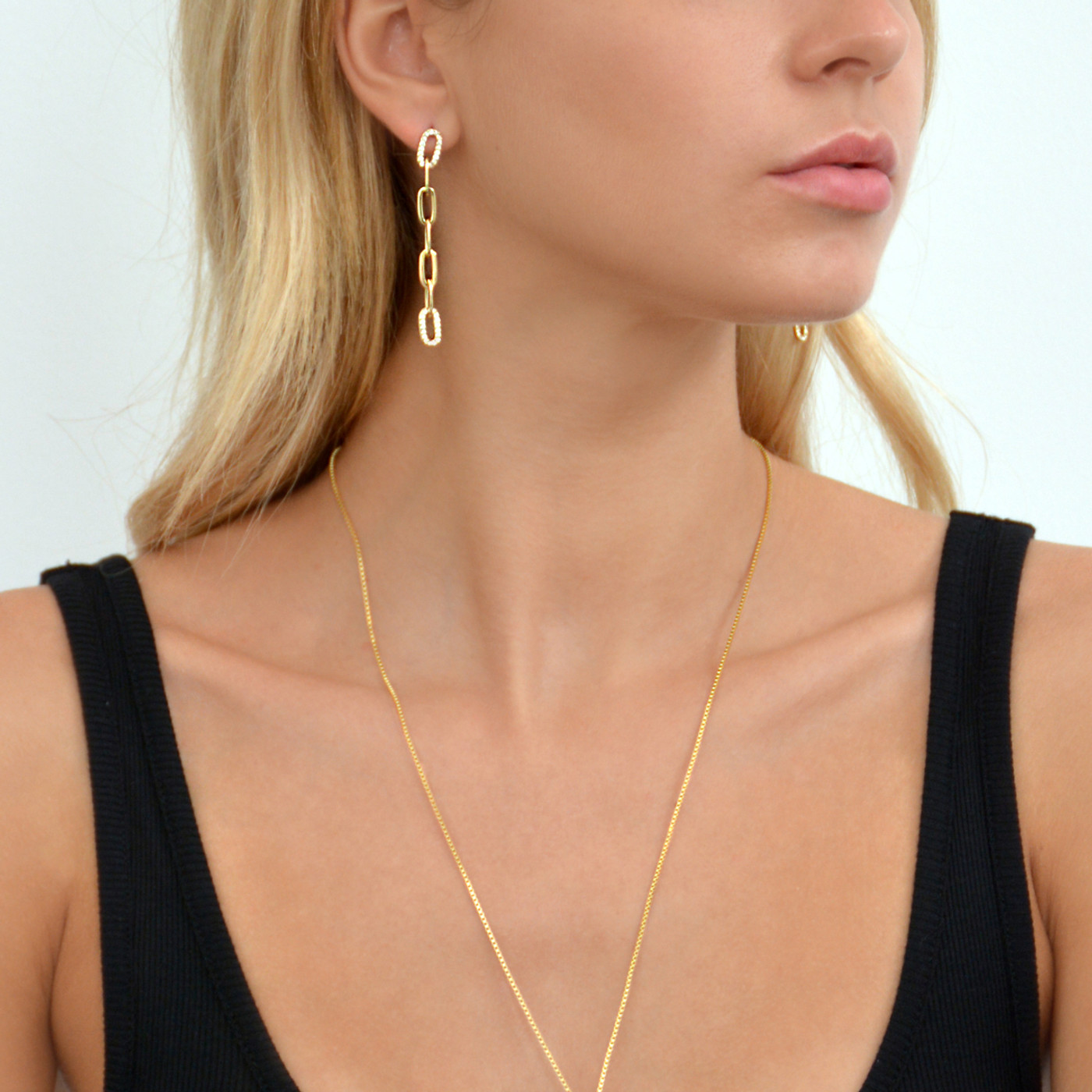 Love Link Chain Earrings Gold