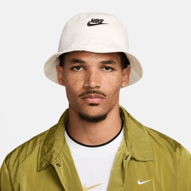 nike pelle hat