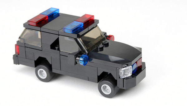 Presidential Motorcade - Lead Vehicle Suburban - V2