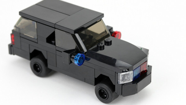 Presidential Motorcade - The Half Back Suburban