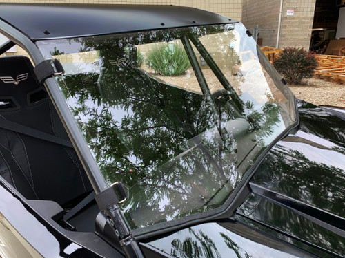 Wildcat XX Full Polycarbonate Windshield with Quick Straps Wildcat XX Full Polycarbonate Windshield with Quick Straps
