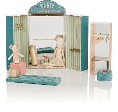 Ballet School With Cat & Mouse
