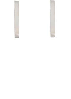 Long-Bar Stud Earrings 1